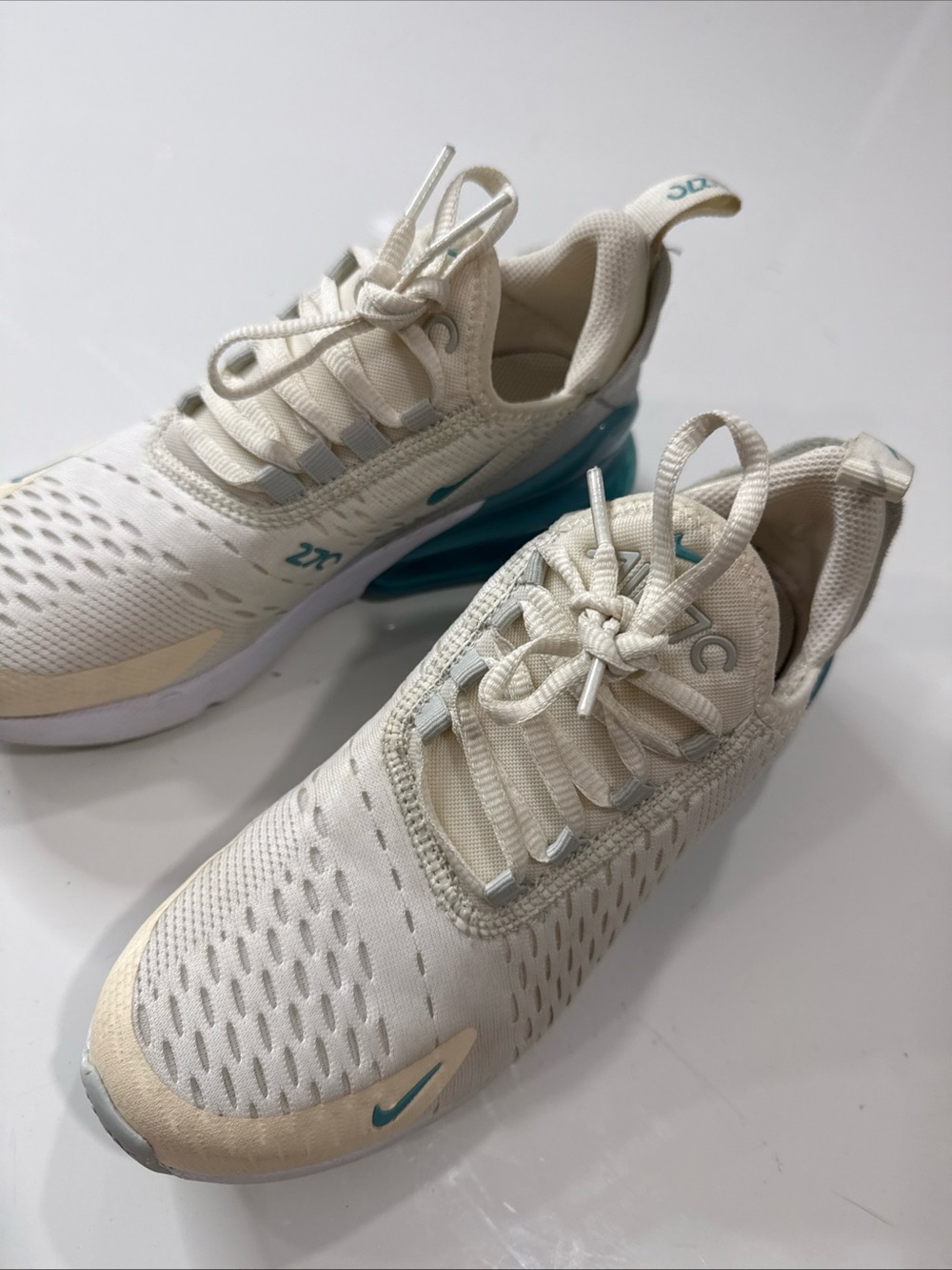 Nike Air Max 270 Unisex Kids Sneaker Ivory / Turquoise Mesh US 3.5Y